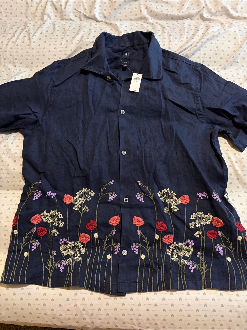 GAP Women’s Navy Short-Sleeve Linen Shirt with Floral Embroidery Medium NWT